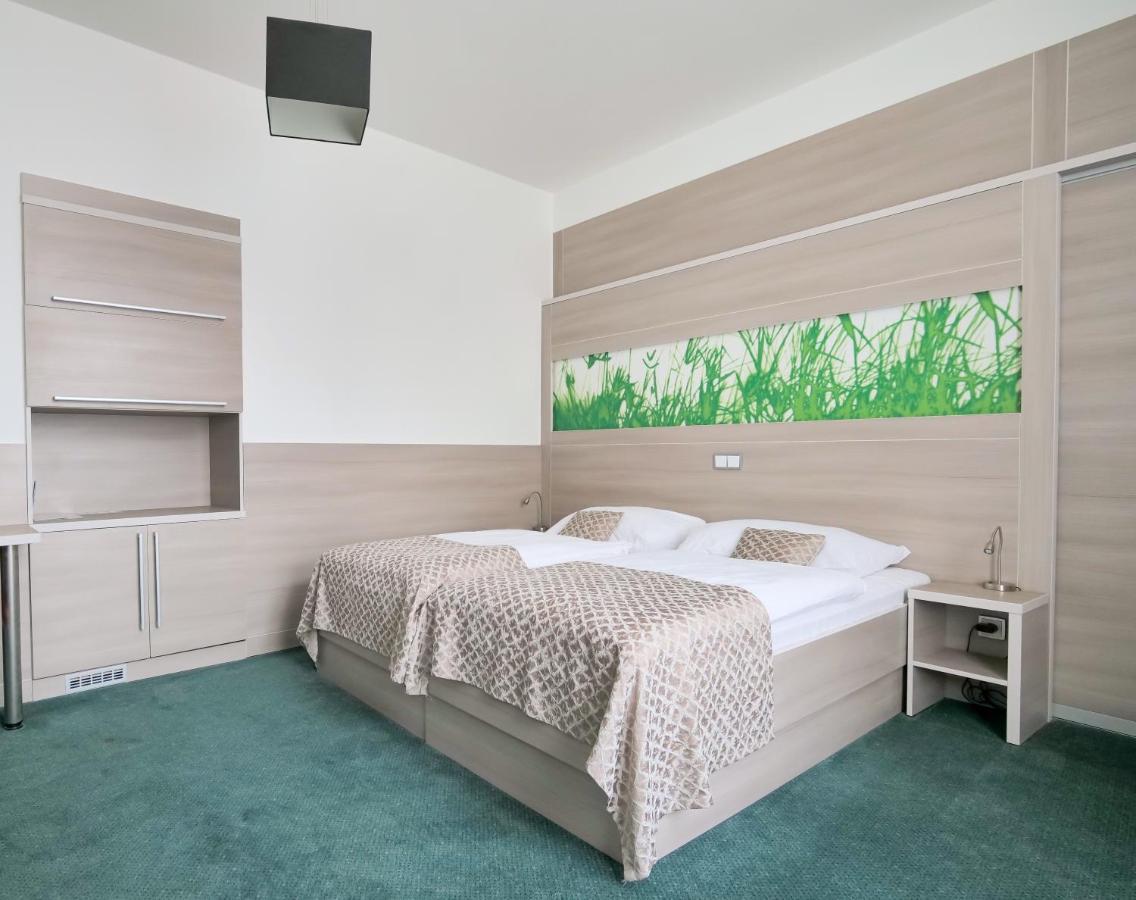 Hotel Zlata Hvezda Litomyšl Extérieur photo