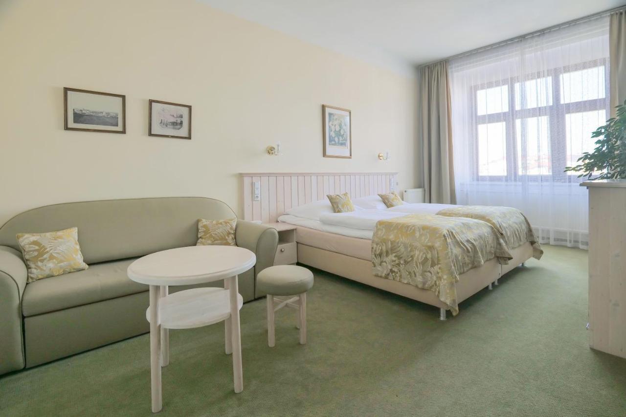 Hotel Zlata Hvezda Litomyšl Extérieur photo