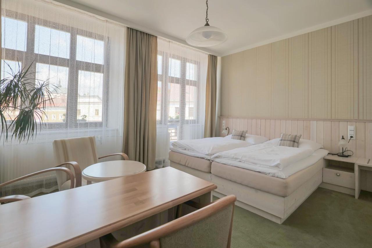 Hotel Zlata Hvezda Litomyšl Extérieur photo